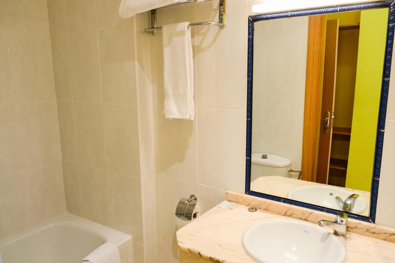 Alda Via De La Plata Rooms La Bañeza المظهر الخارجي الصورة